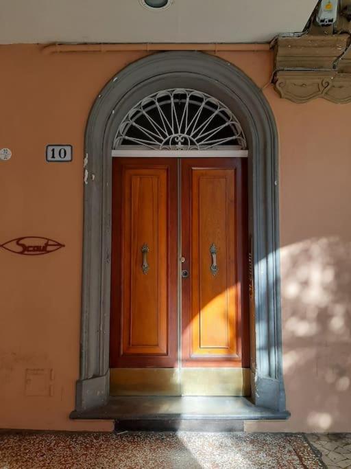 Charme In Righi Lägenhet Bologna Exteriör bild
