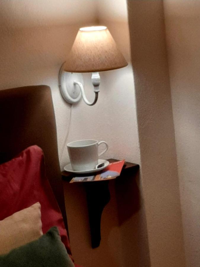 Charme In Righi Lägenhet Bologna Exteriör bild